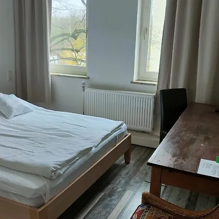 Am Lindenhof - Self Check-in 2* Hannover