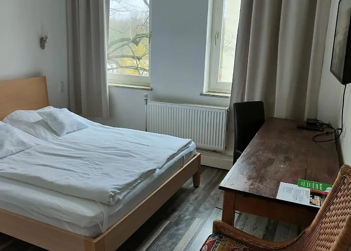 Am Lindenhof 2* Hannover