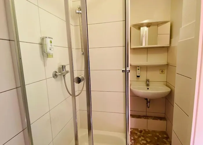 Am Lindenhof 2* Hannover